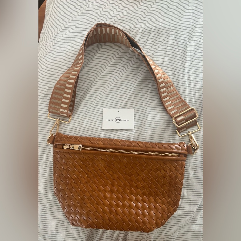 Westlyn Woven Bum Bag ~ Brand New